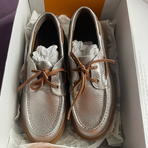 Timberland Silver and Tan Boat Shoes with Moccasin Toe - Picture 2 of 6